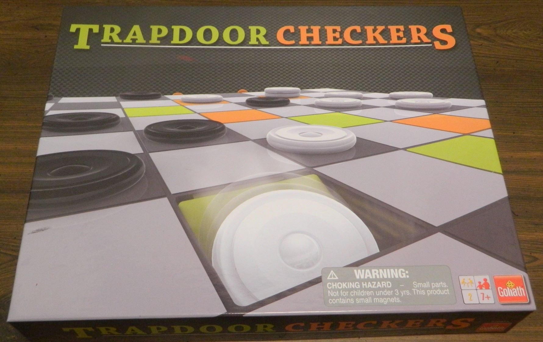 Box for Trapdoor Checkers
