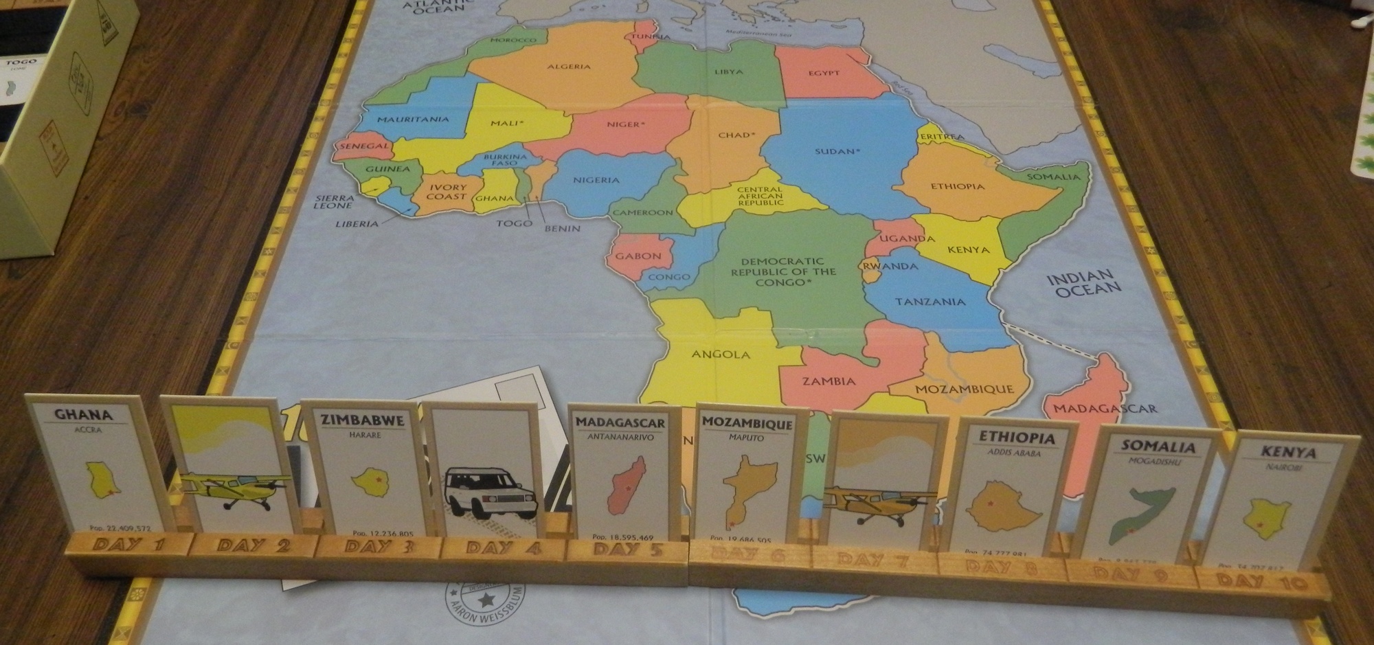 10 Days In Beautiful Africa  by Out of The Box Games Brand New 