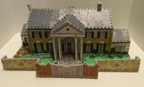 Completed Graceland 3D Puzzle