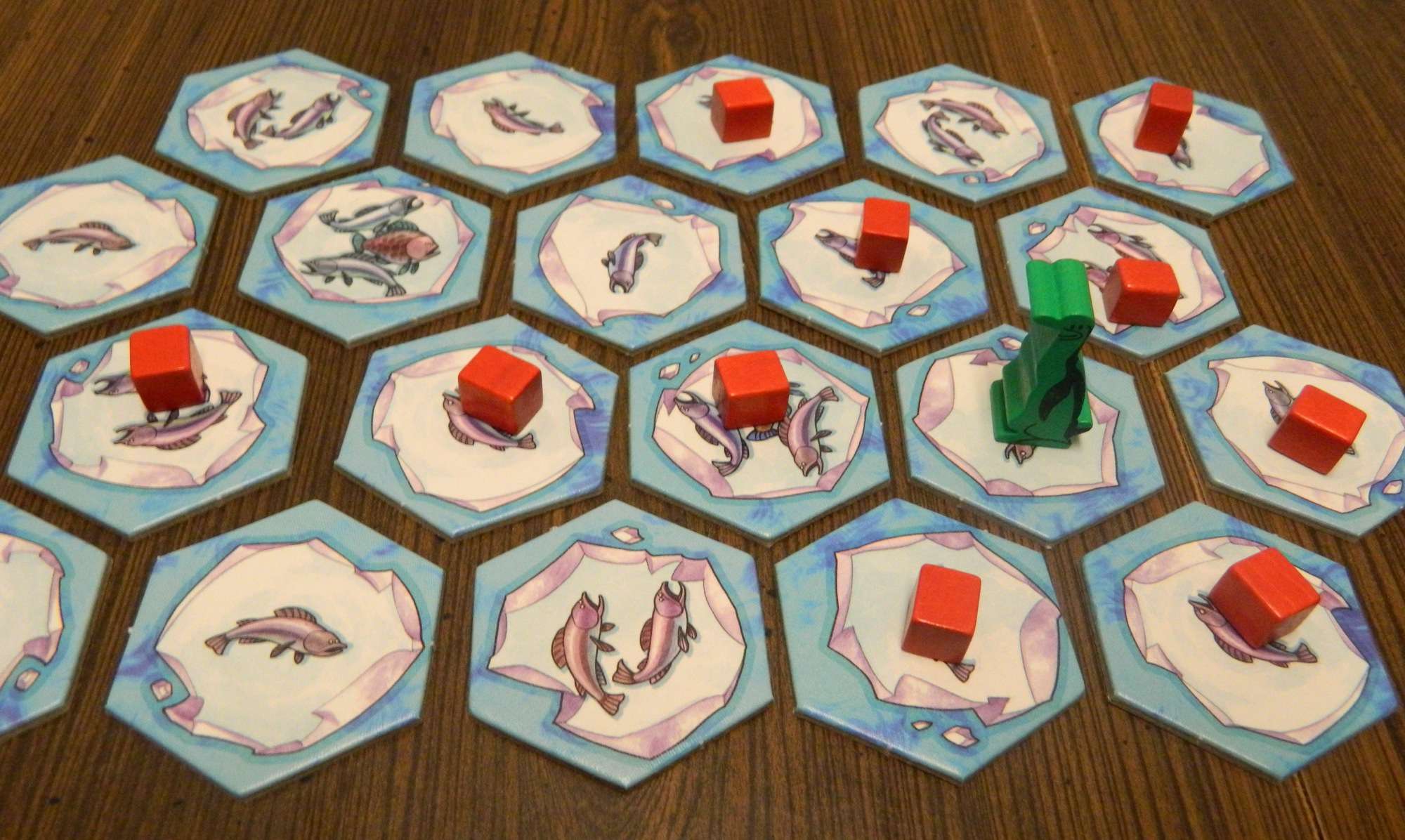 Hey! That's My Fish! Board Game Review and Instructions - Geeky