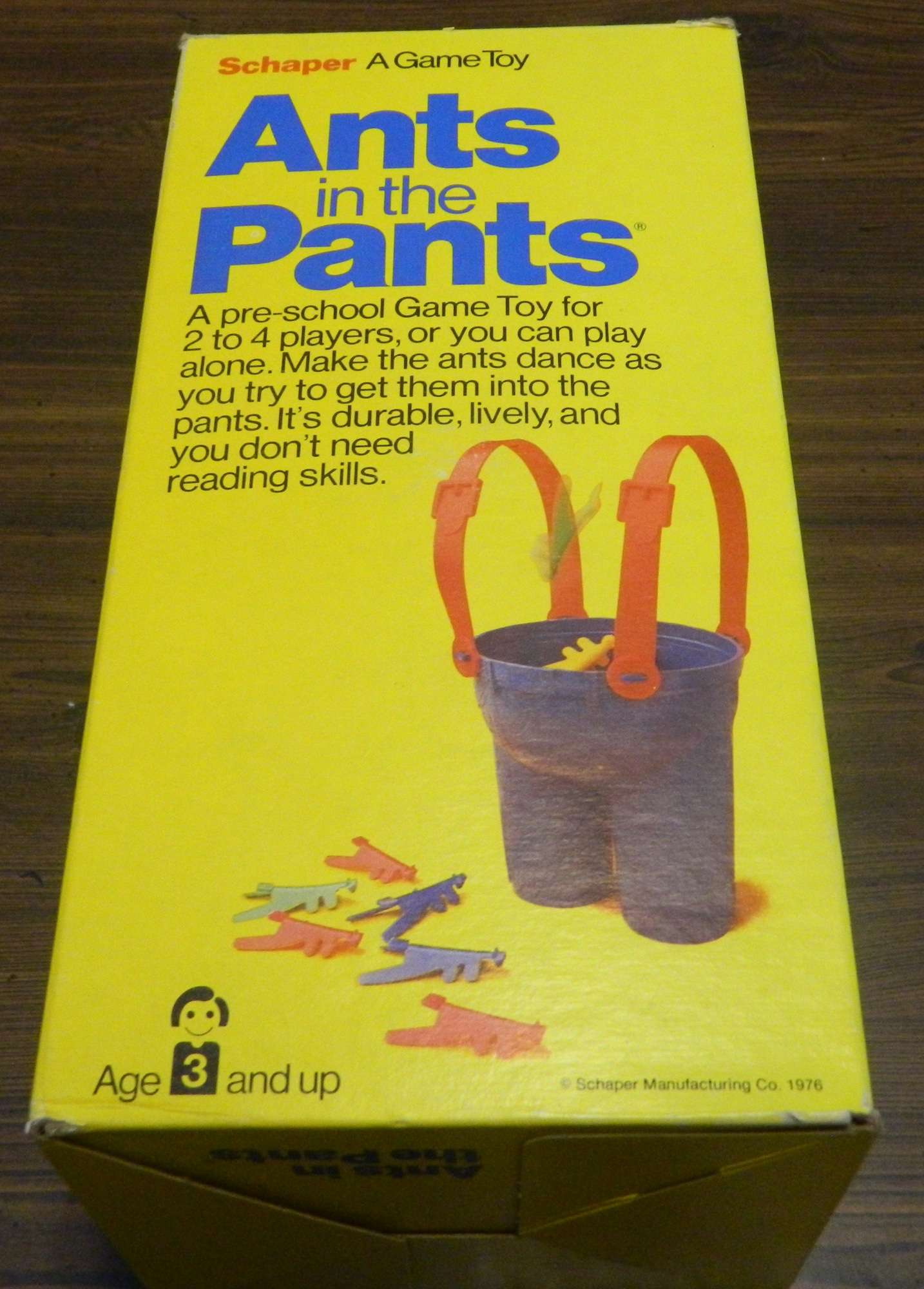 Box for Ants in the Pants