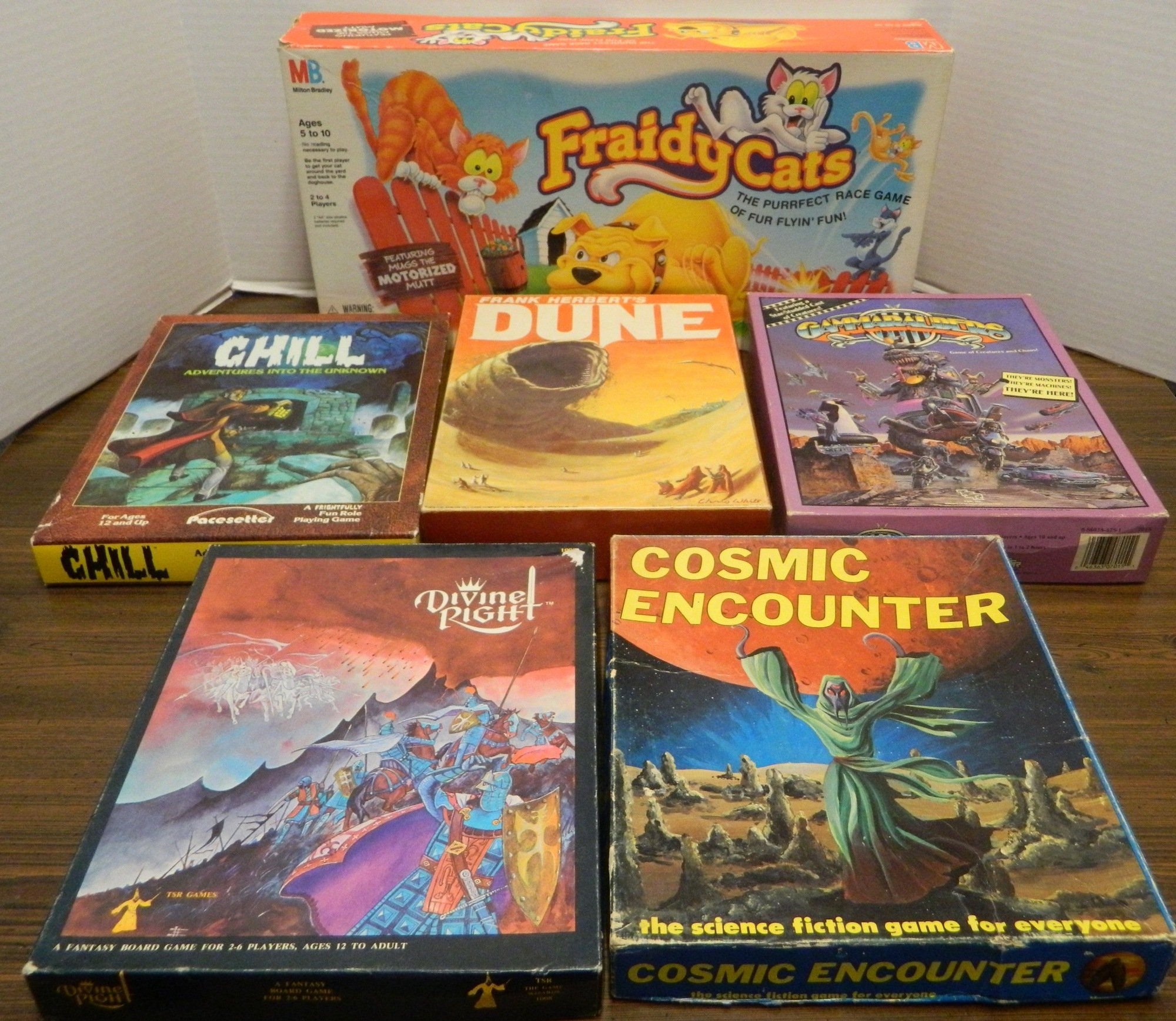 PARKER Please choose: DUNGEONS AND DRAGONS BOARD GAME SPARES PLAYING PIECES 