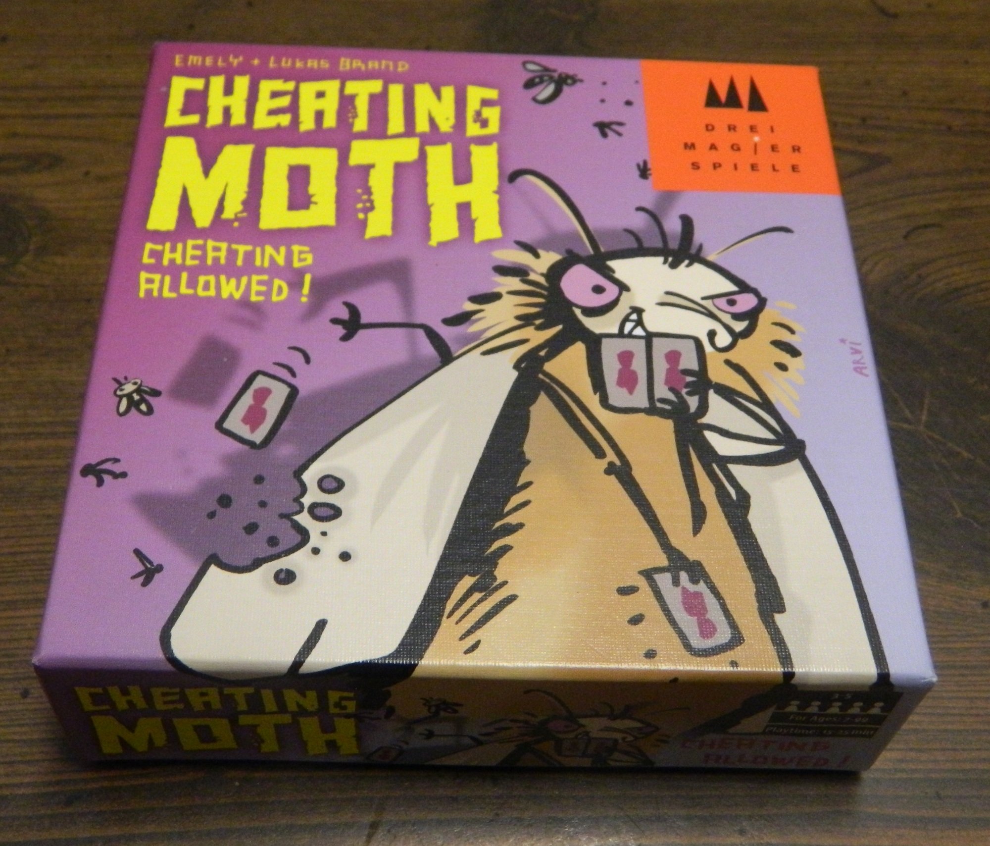 Cheating Moth Card Game Review and Rules