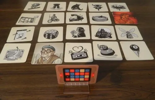 Find Agent in Codenames Pictures