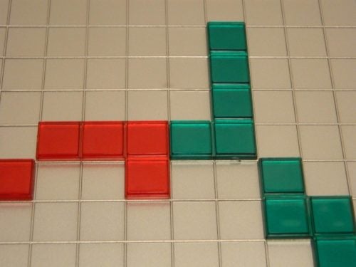 Playing Tiles Against Opposite Color in Blokus