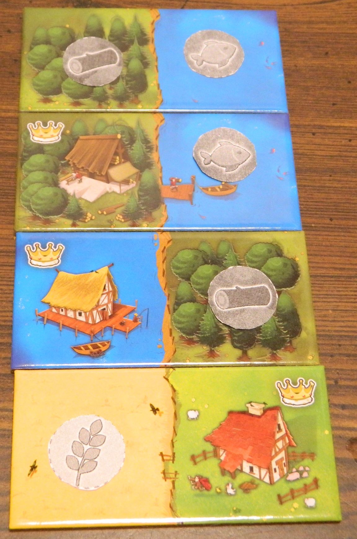 Kingdomino: The Court Board Game Review and Rules - Geeky Hobbies