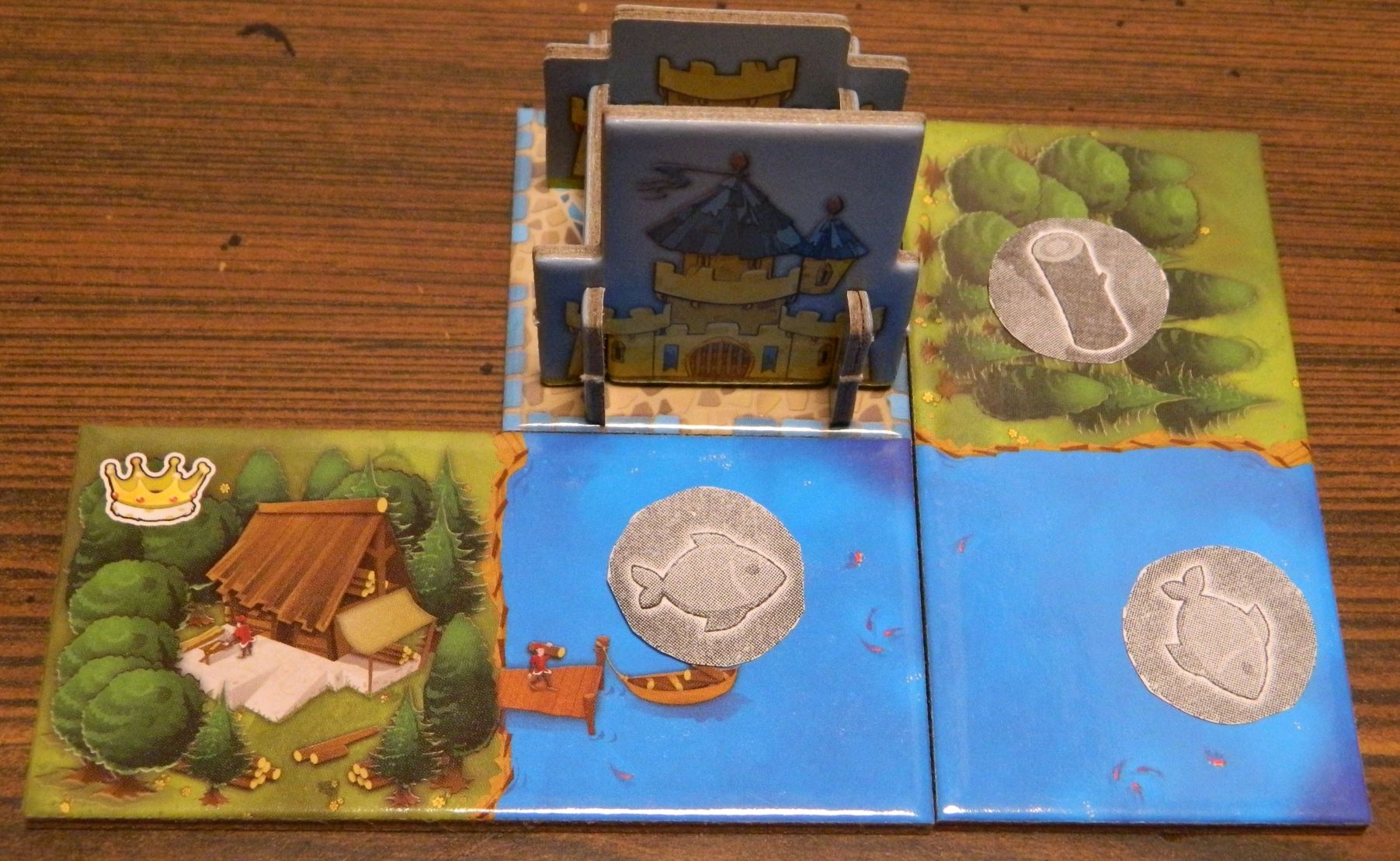 Kingdomino: The Court Board Game Review and Rules - Geeky
