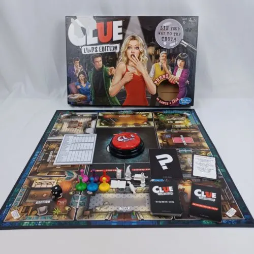 Components for Clue: Liars Edition