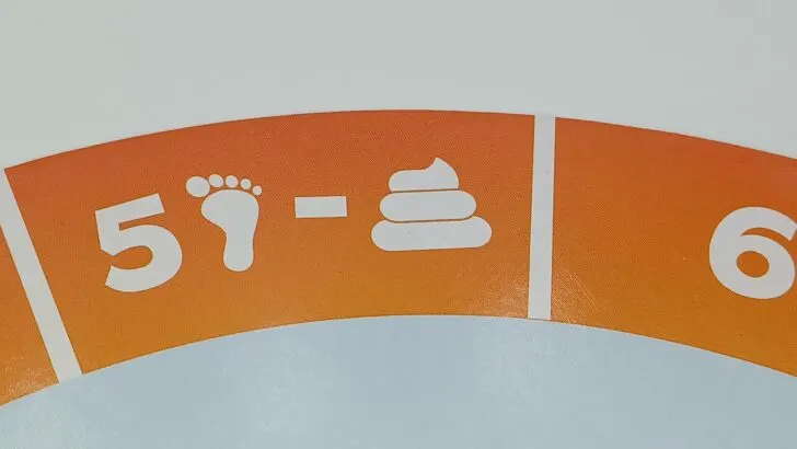 Remove a poop from the mat