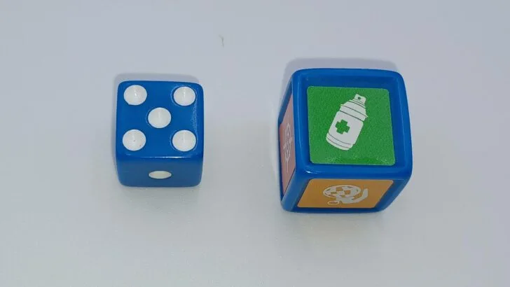 Dice Roll in Monopoly Flip Edition Fortnite