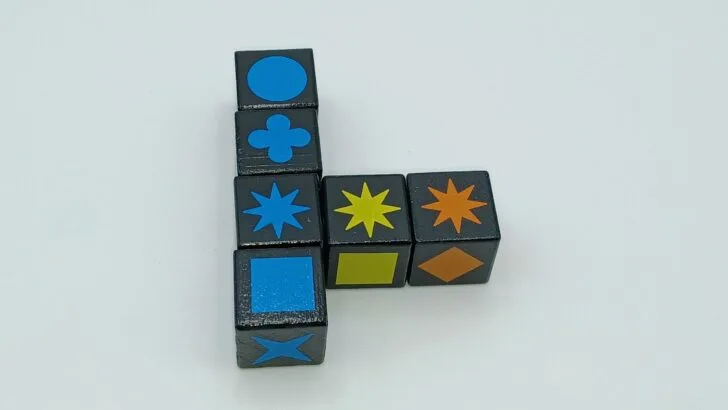 Adding a new line to the grid in Qwirkle Cubes