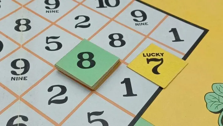 Using a Lucky 7 card in Bing Crosby's Game Call Me Lucky
